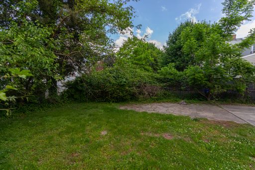 28 Dix St — photo 4