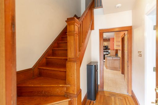 28 Dix St — photo 5