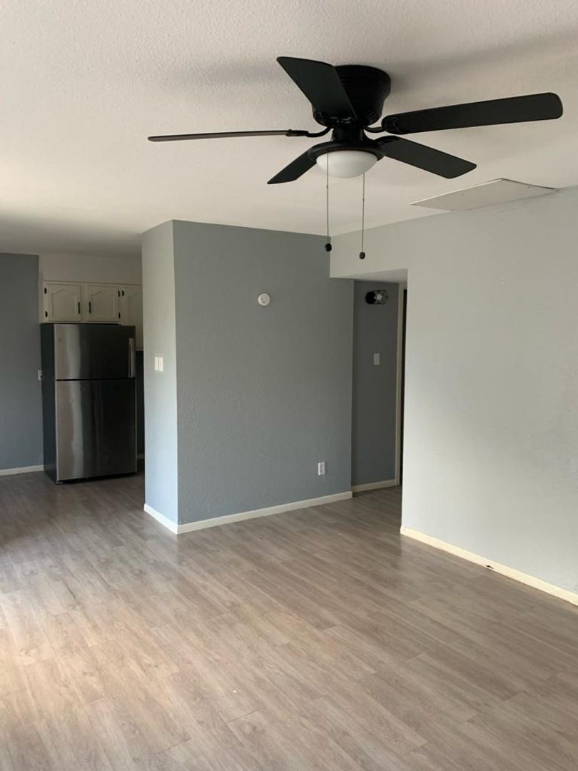 Weslaco Apartment: 103 Audrey Drive