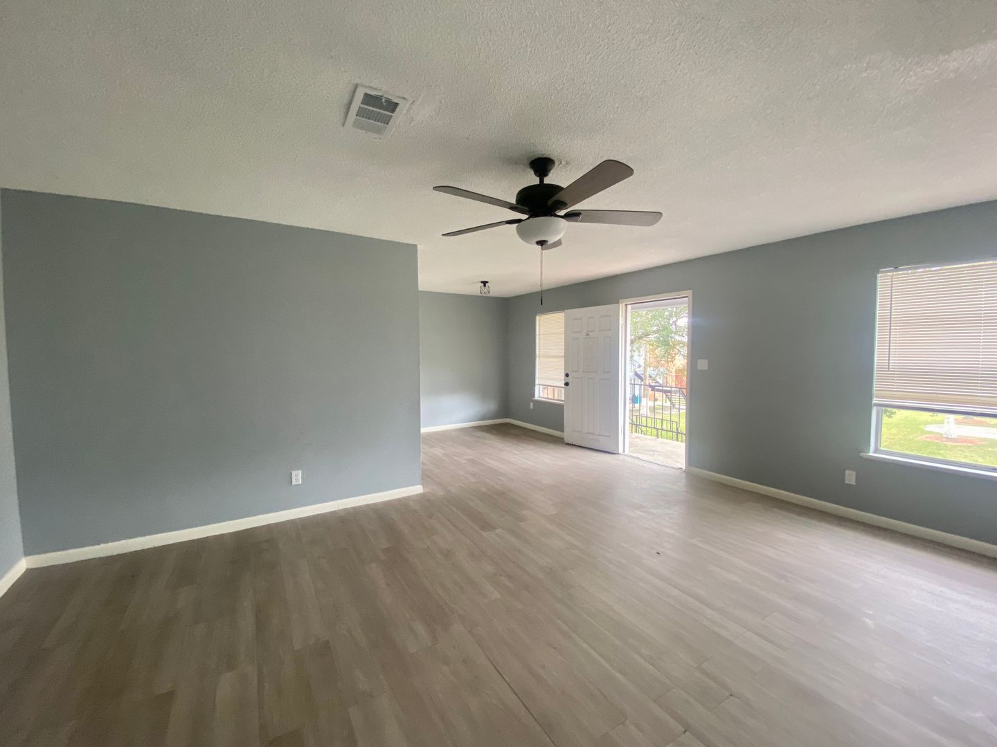 Weslaco Apartment: 103 Audrey Drive