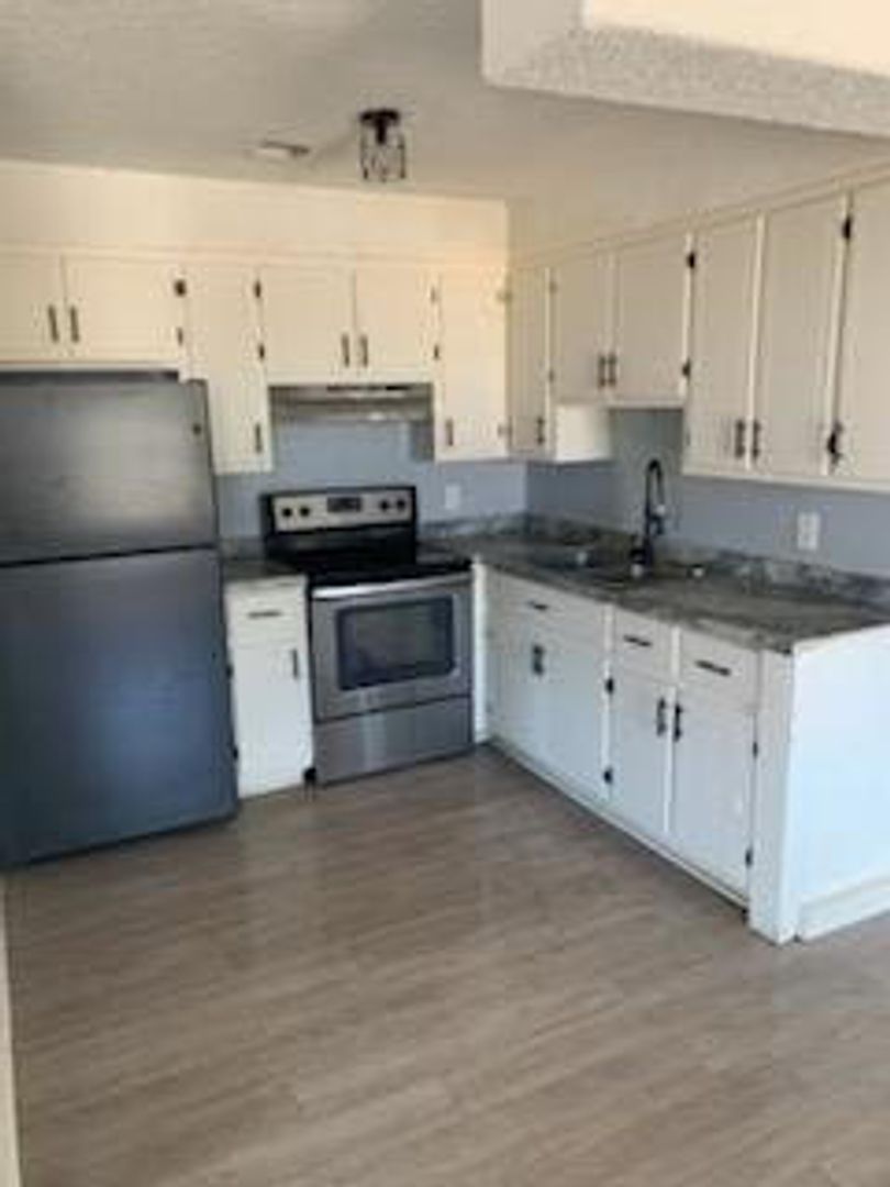 Weslaco Apartment: 103 Audrey Drive