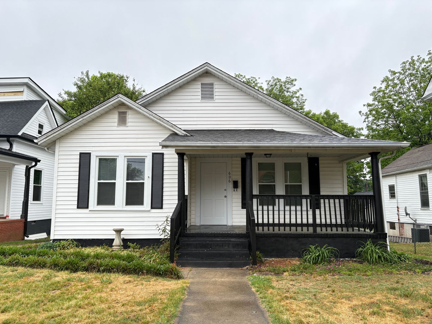 Reidsville House: 606 Montgomery Street