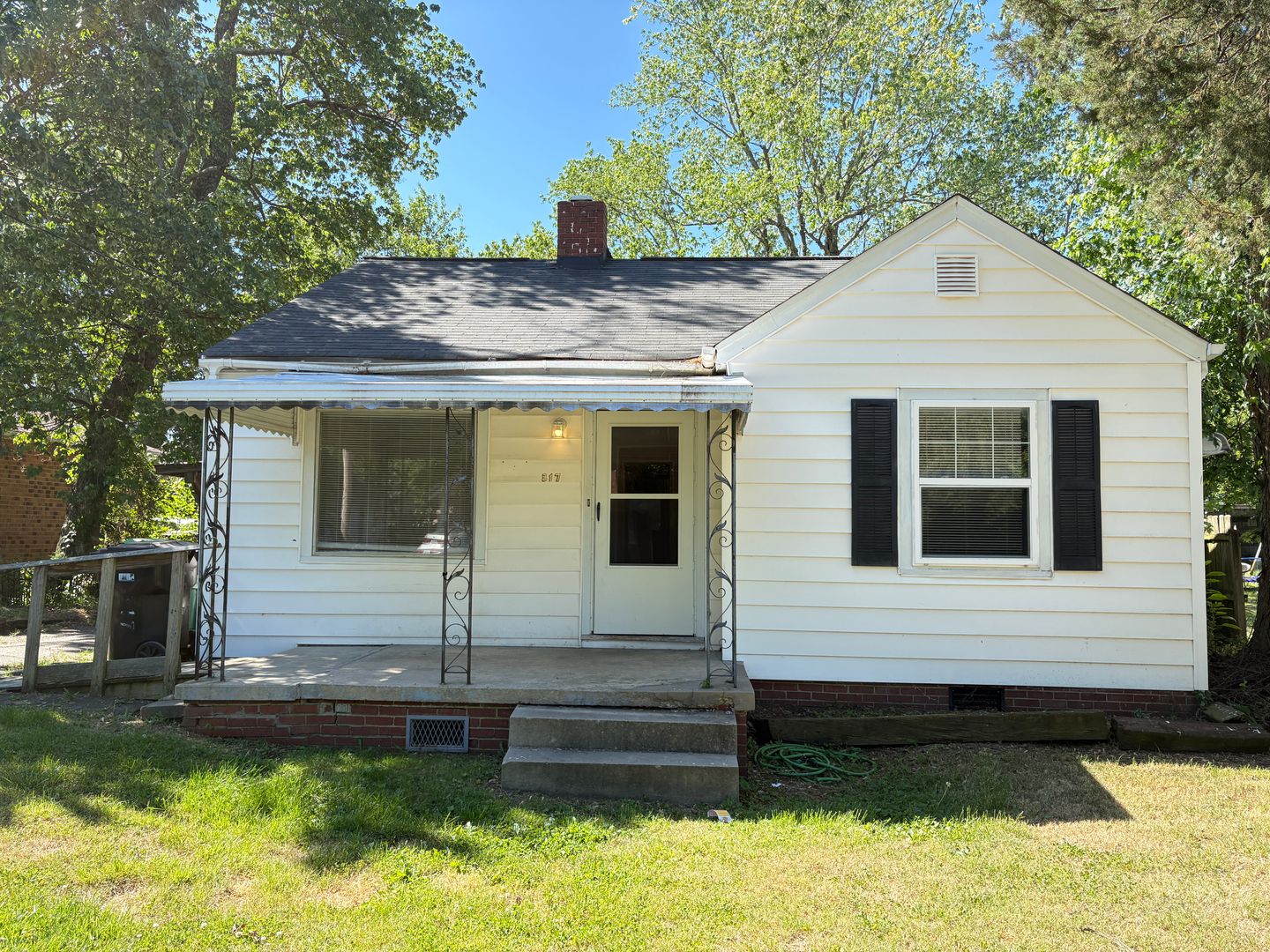 High Point House: 317 Phillips Avenue