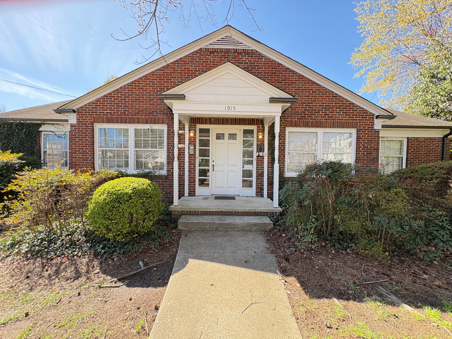 Greensboro House: 1915 Walker Avenue Unit B