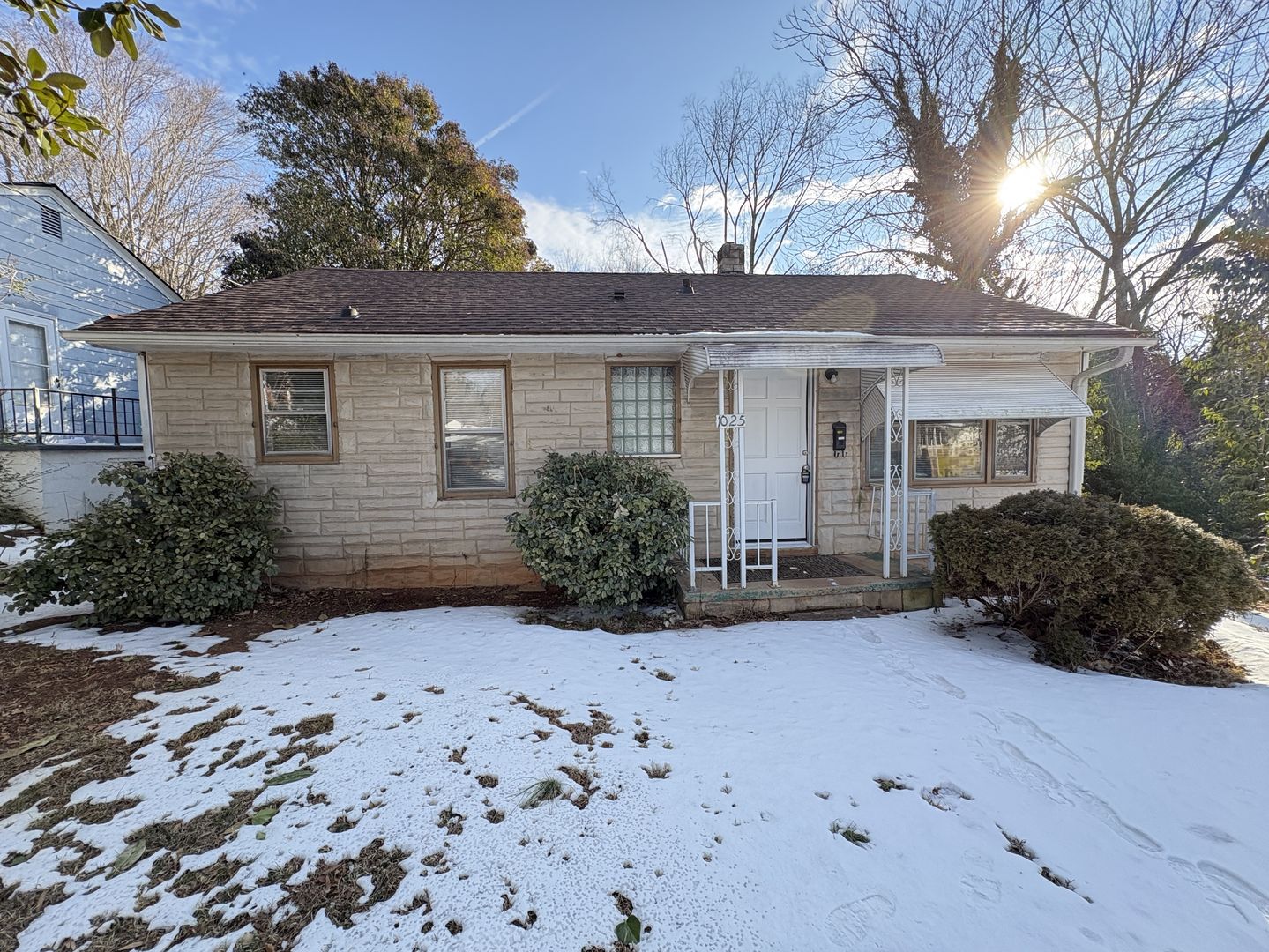 Winston Salem House: 1025 Manly Street