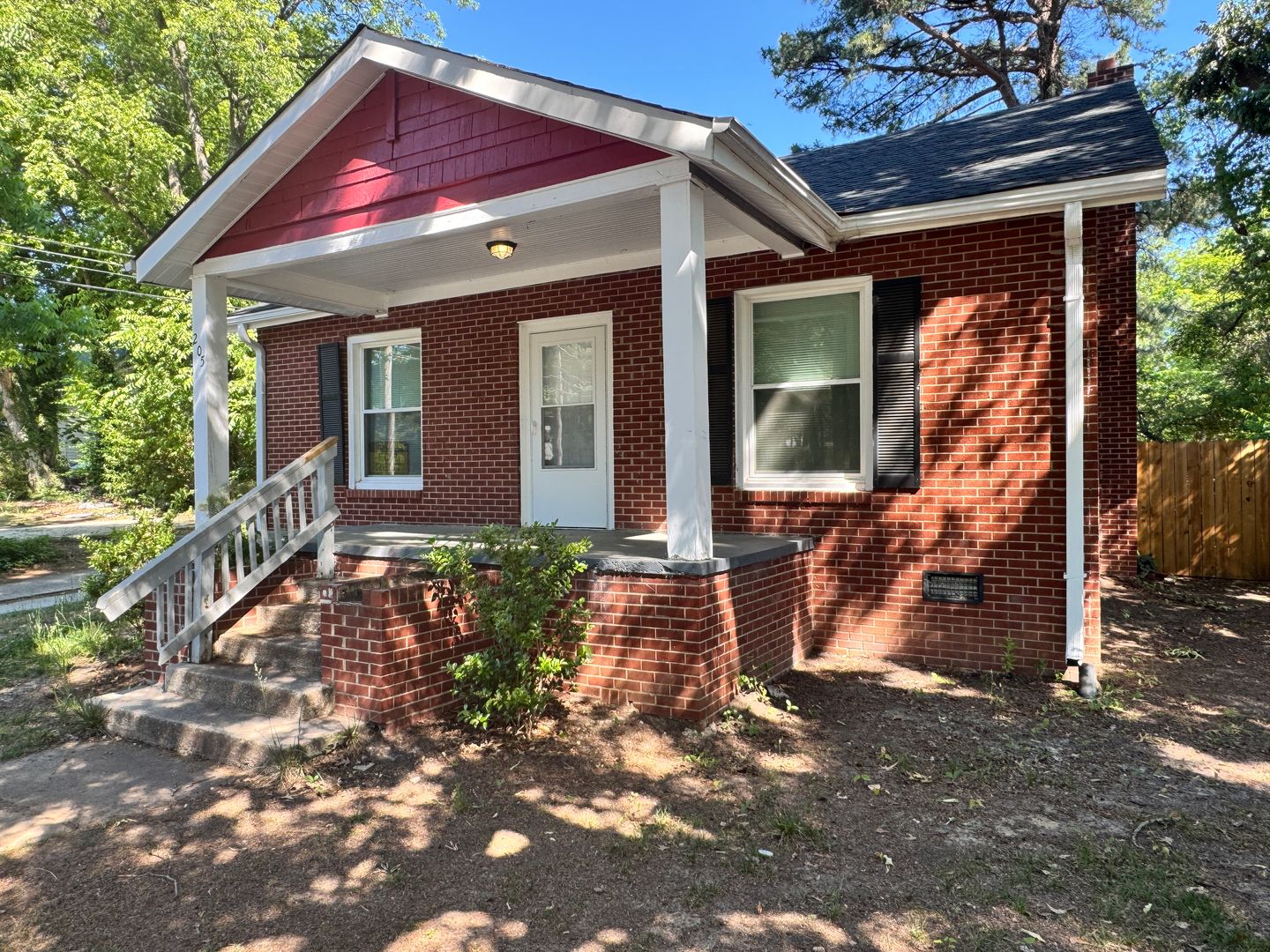 High Point House: 205 Guilford Avenue