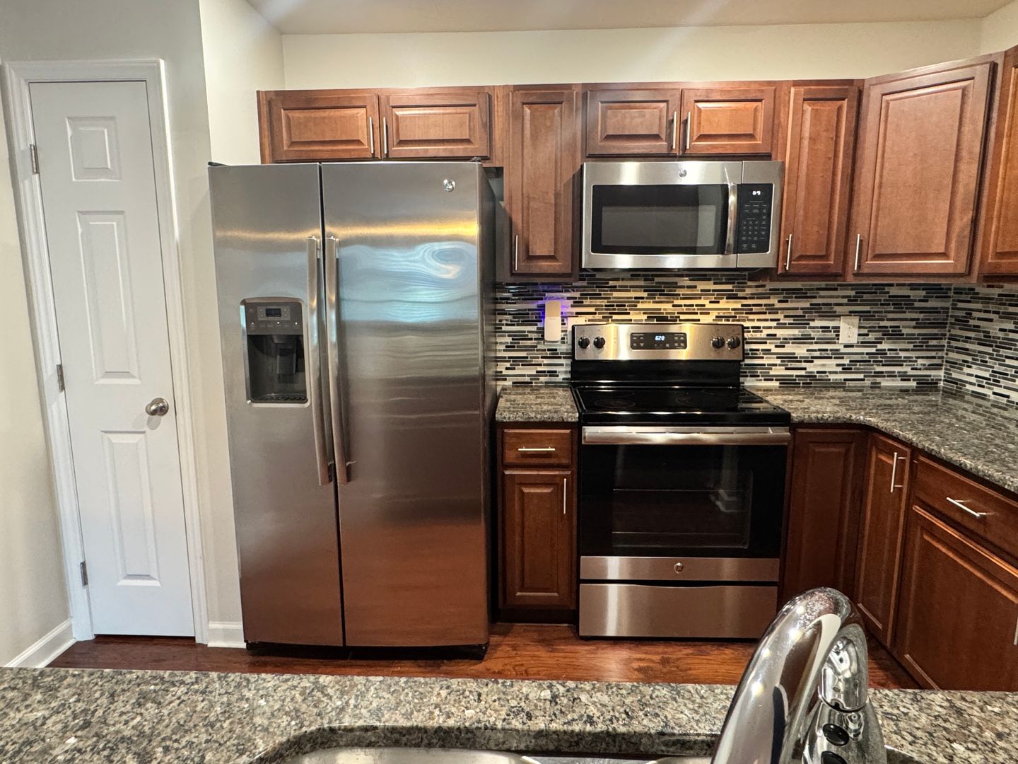 Greensboro House: 4704 Pennoak Lane Apt C