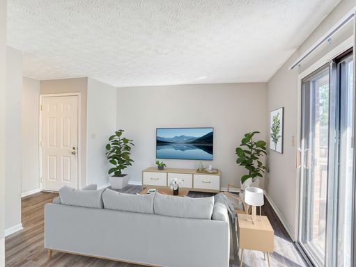 05-312 B Sheffield CT, 2S