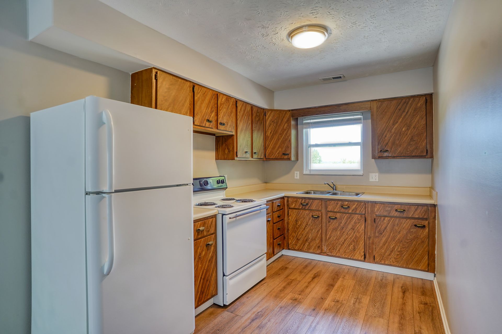 Lafayette Apartment: 1019 Holloway Drive