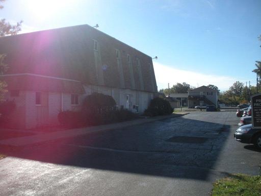 4240 APT 15 Princess Anne Ave