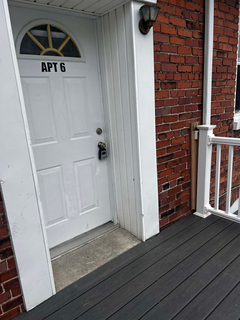 Frostburg Apartment: 29 McCulloh