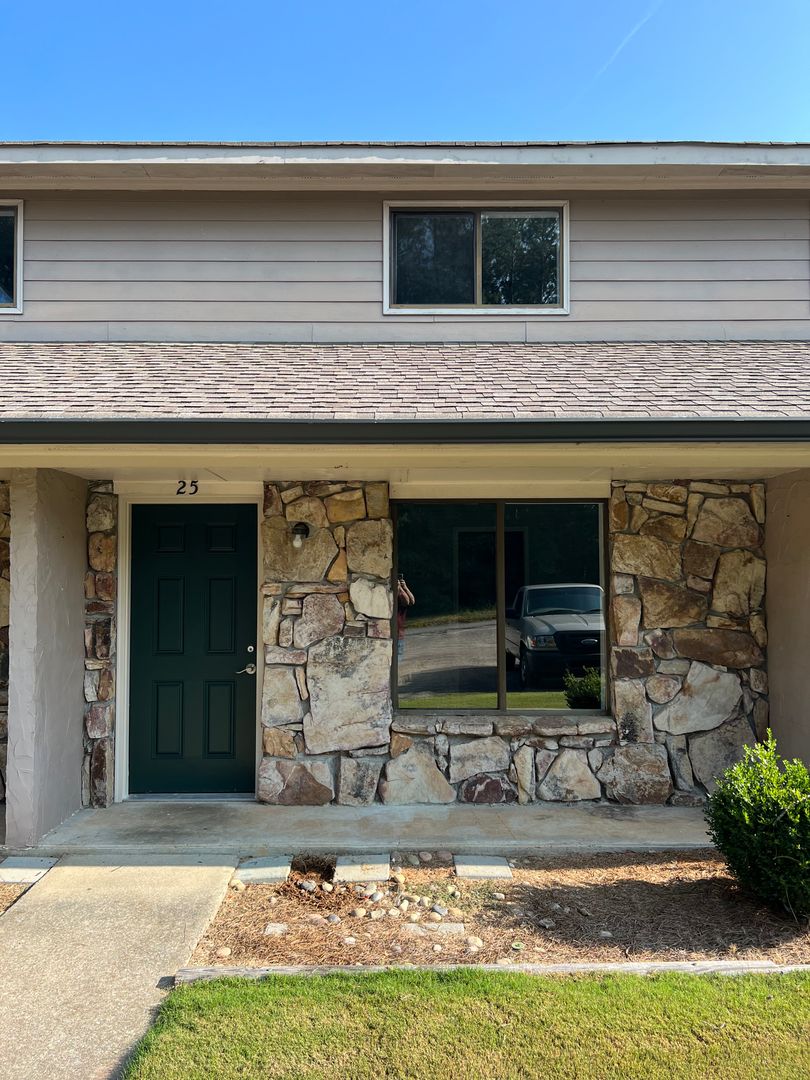 Cedartown Apartment: 35 Adamson Drive