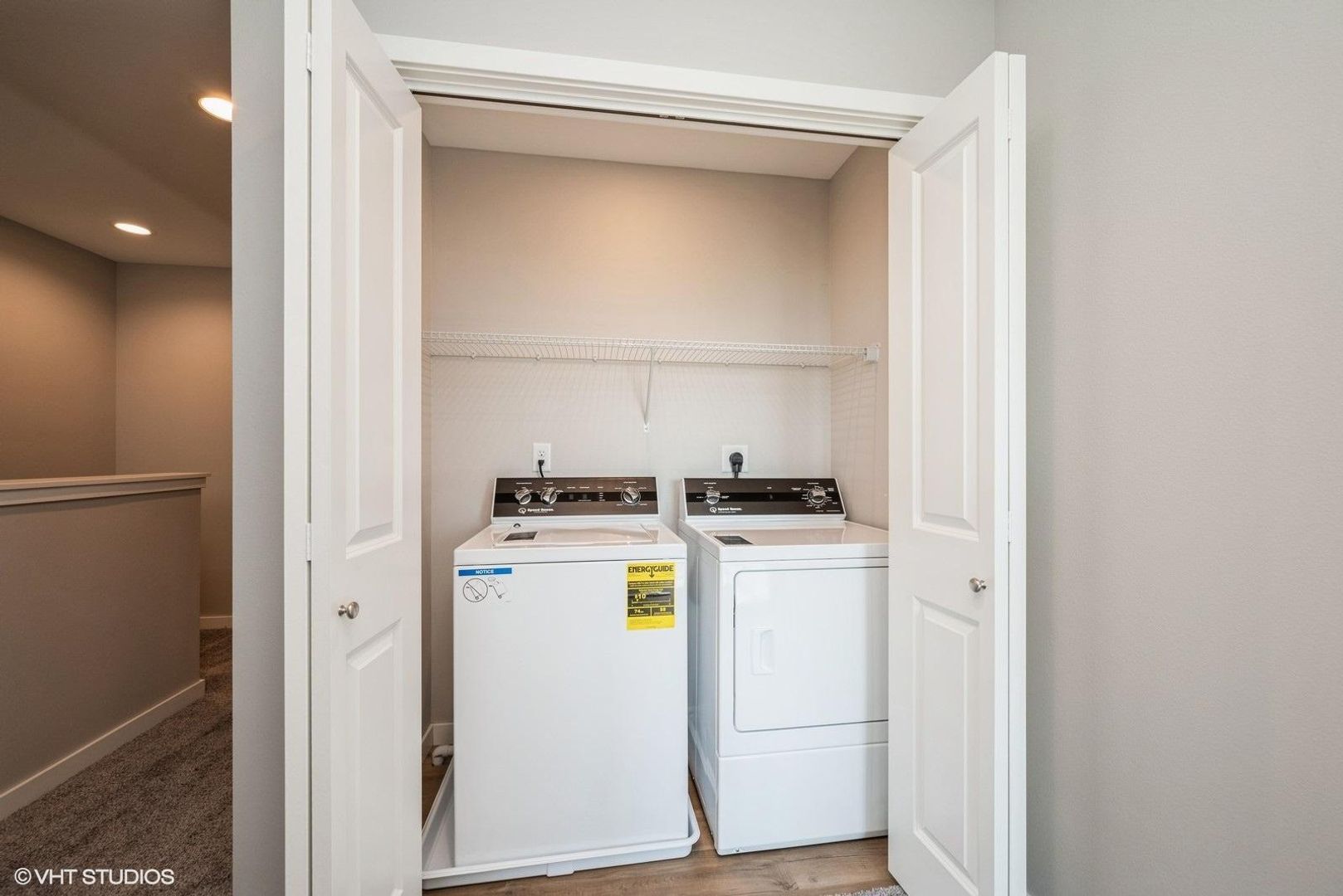 marion Apartment: 2773 Rookwood Lane