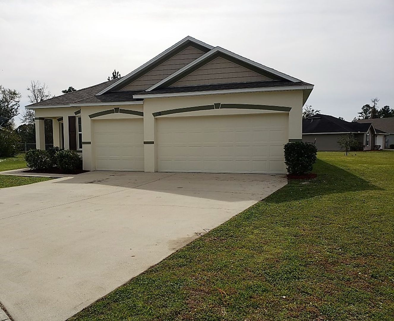Kingsland House: 110 Cedar Circle Drive