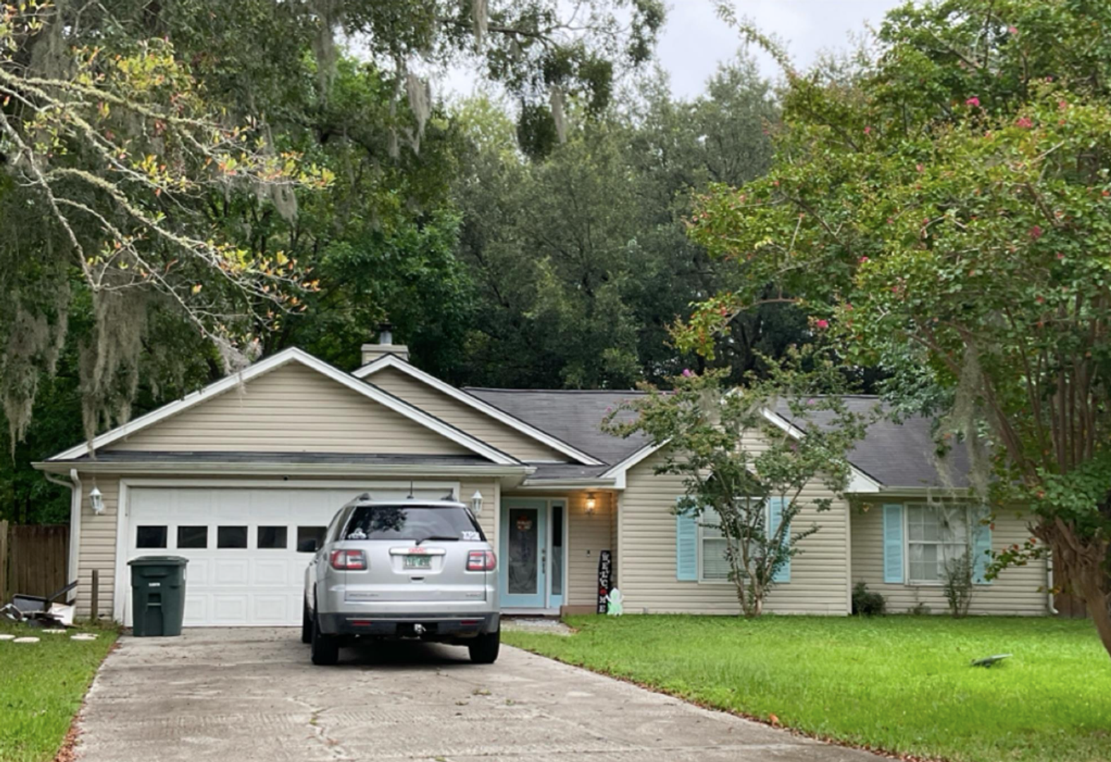 Kingsland House: 108 Baytree Court