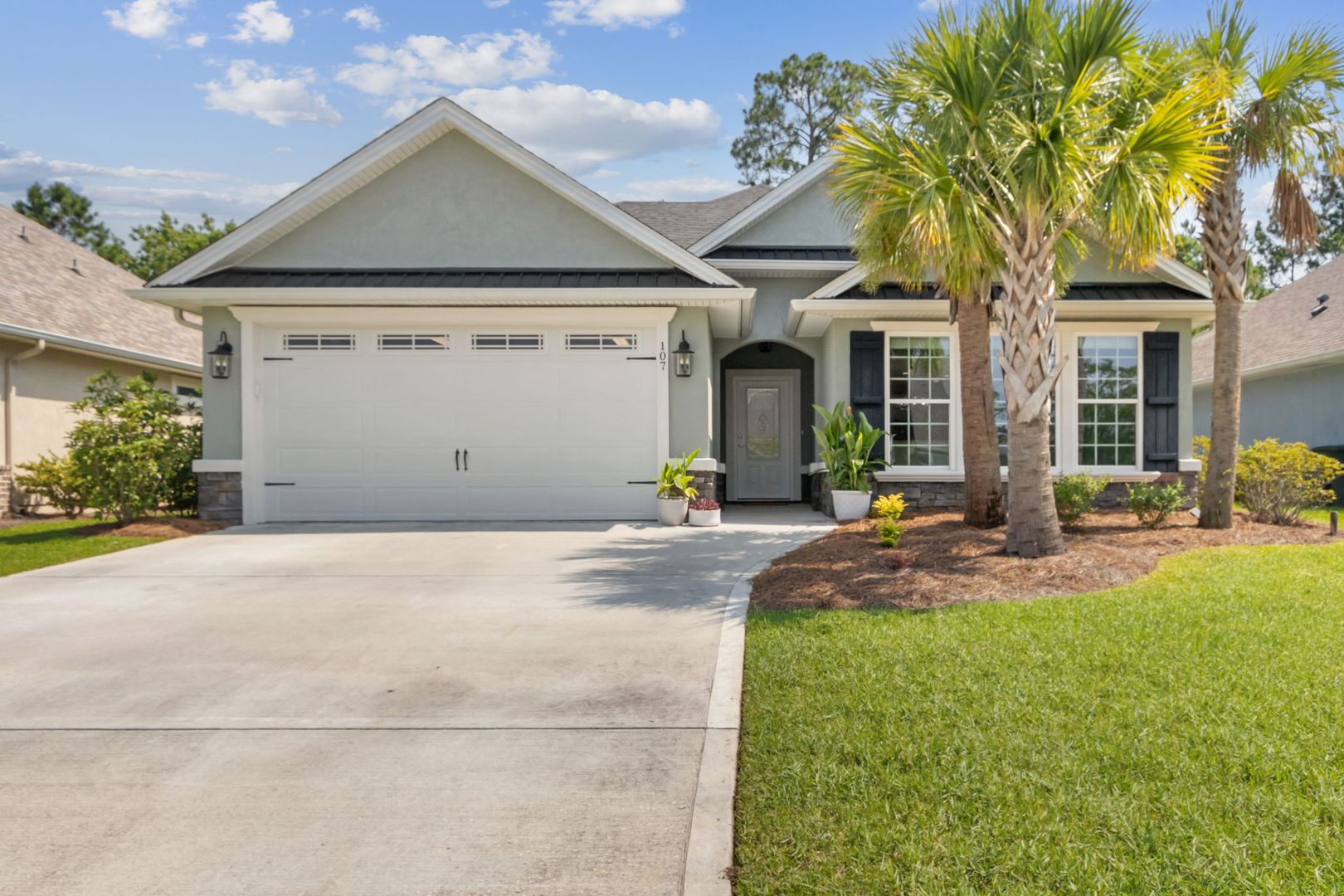 Kingsland House: 107 Amanda Trace