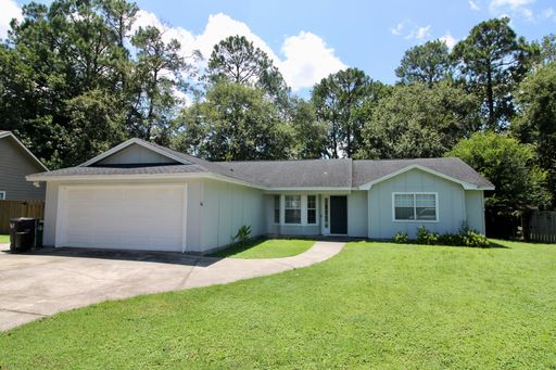 Large Fenced Back Yard with 3BR/2BA Home For Rent – photo 1
