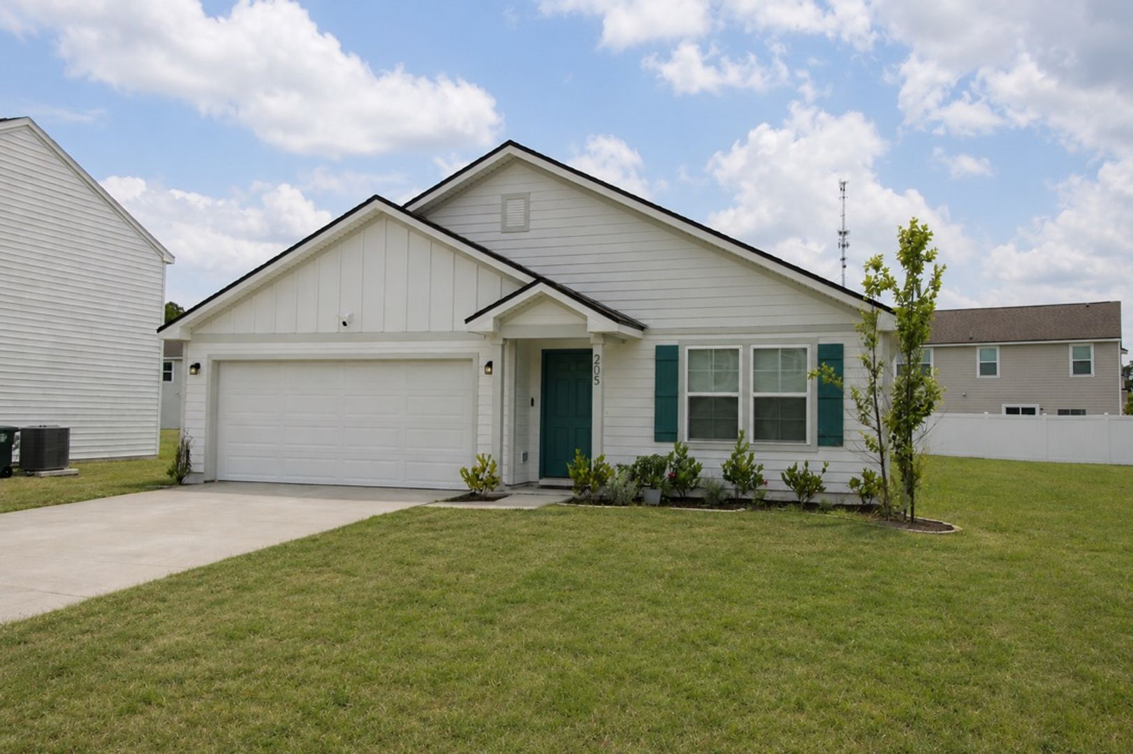 Woodbine House: 205 Landing Boulevard
