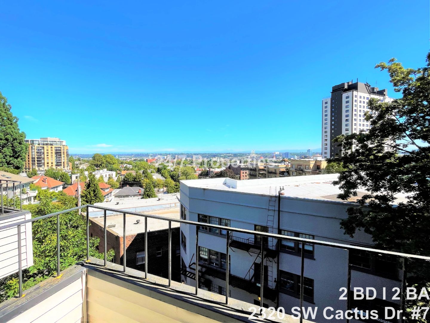 Portland Apartment: 2320 SW Cactus Drive  - Unit 7