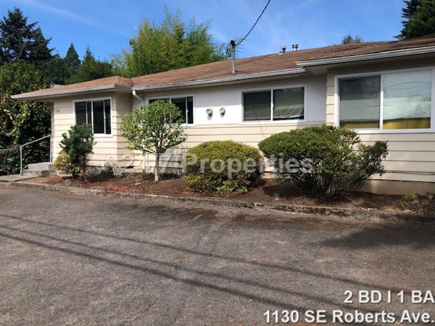 Gresham Apartment: 1130 SE Roberts Ave.