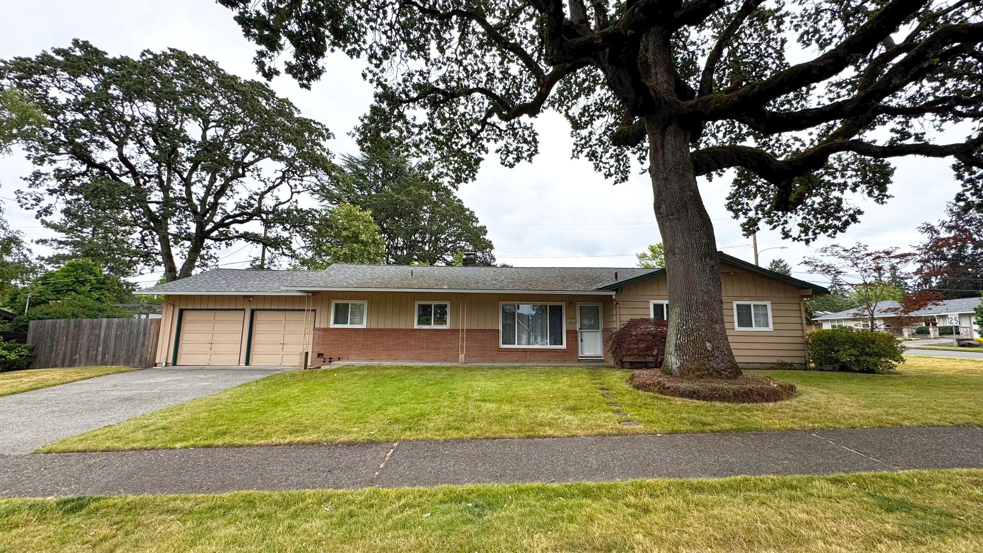 Portland House: 1480 SW Huntington Ave.