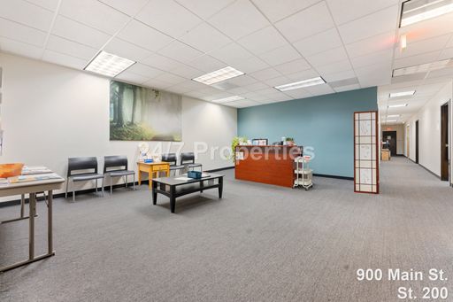 Flexible Office Space in Downtown OC - Great Price!