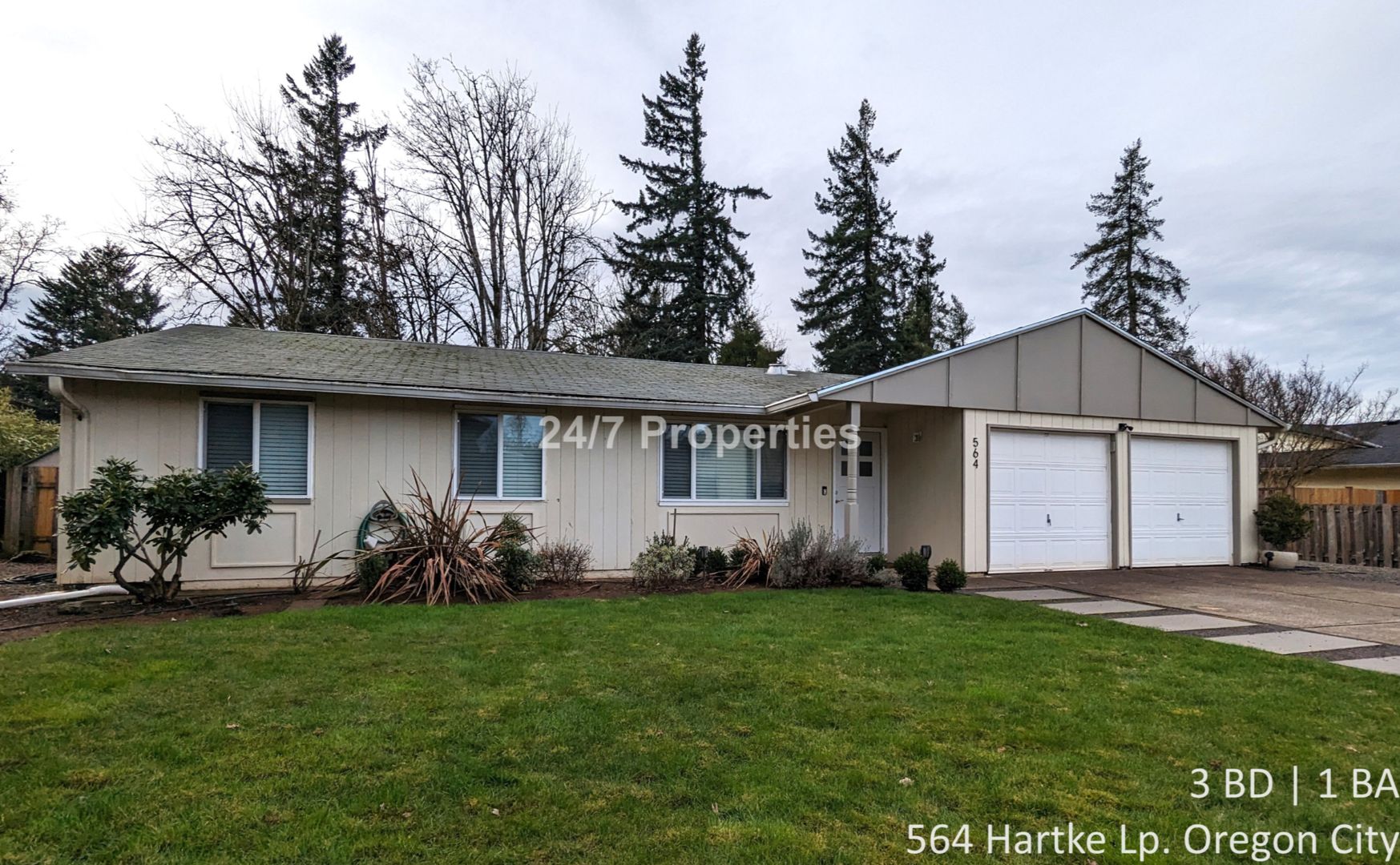 Oregon City House: 564 Hartke Loop
