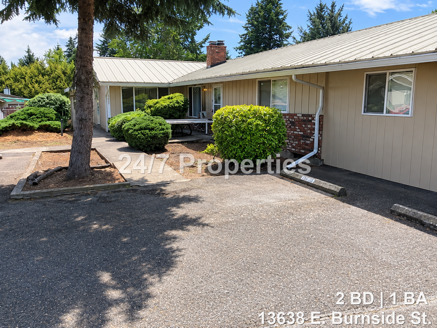 Portland Apartment: 13636 E. Burnside St.