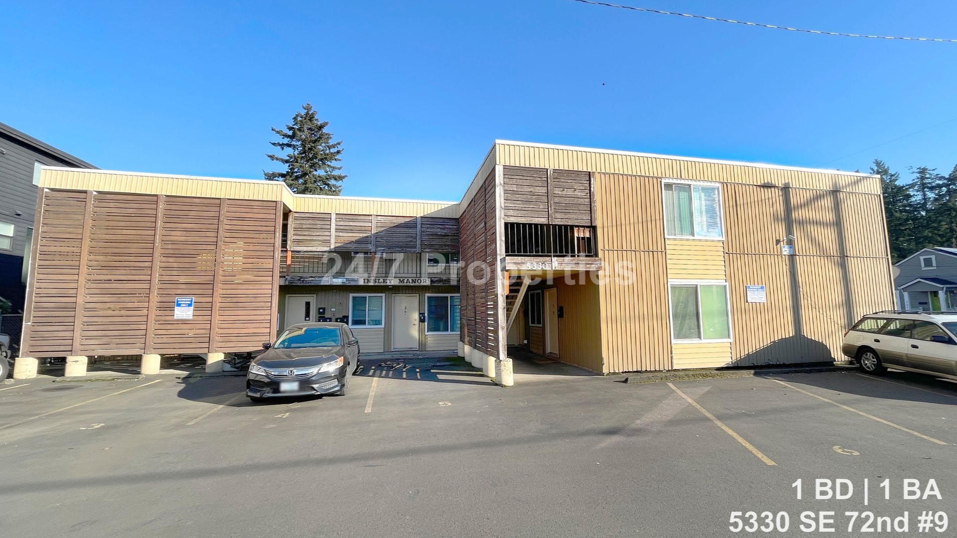 Portland Apartment: 5330 SE 72nd Ave.