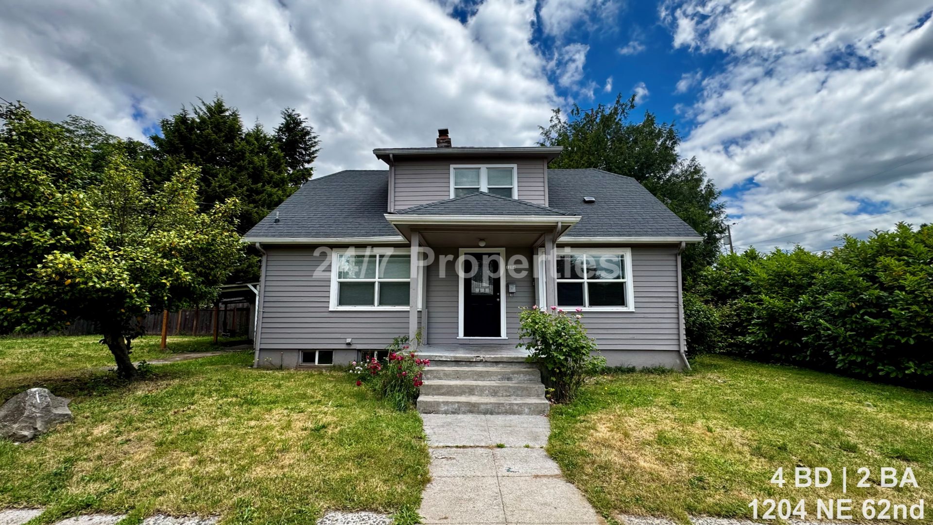 Portland House: 1204 NE 62nd Ave