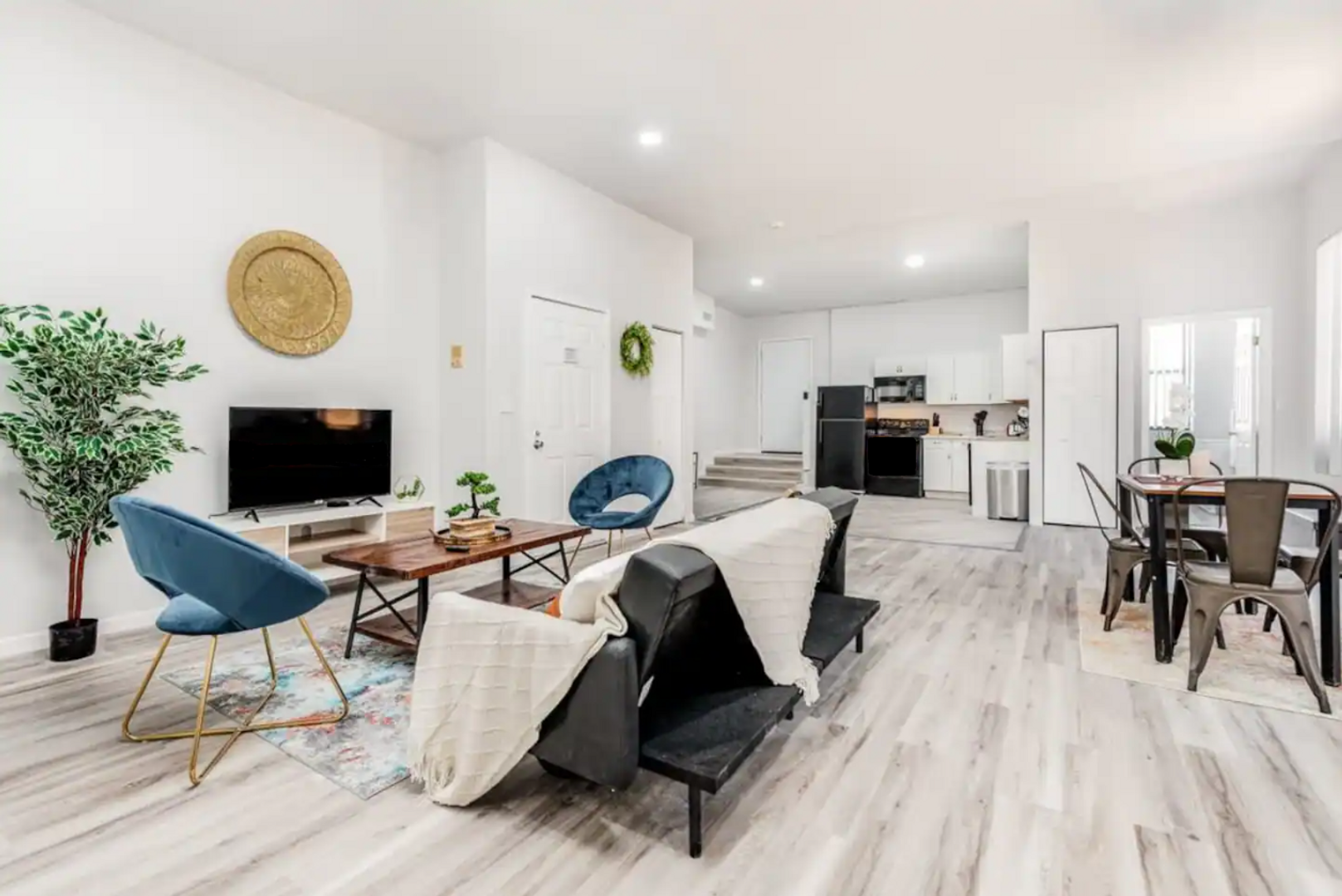 Saint Louis Apartment: Park Ave