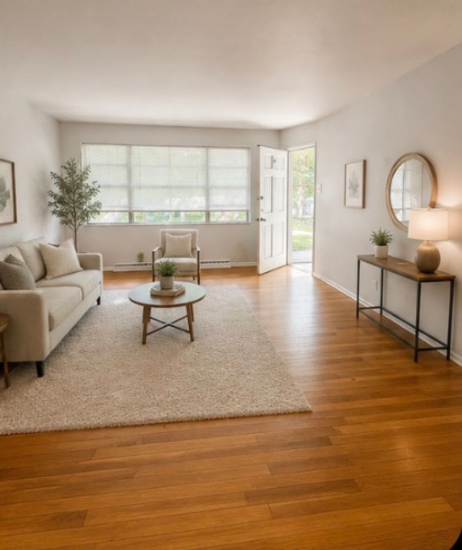 Vinita Park Apartment: 8432 Atherton Drive