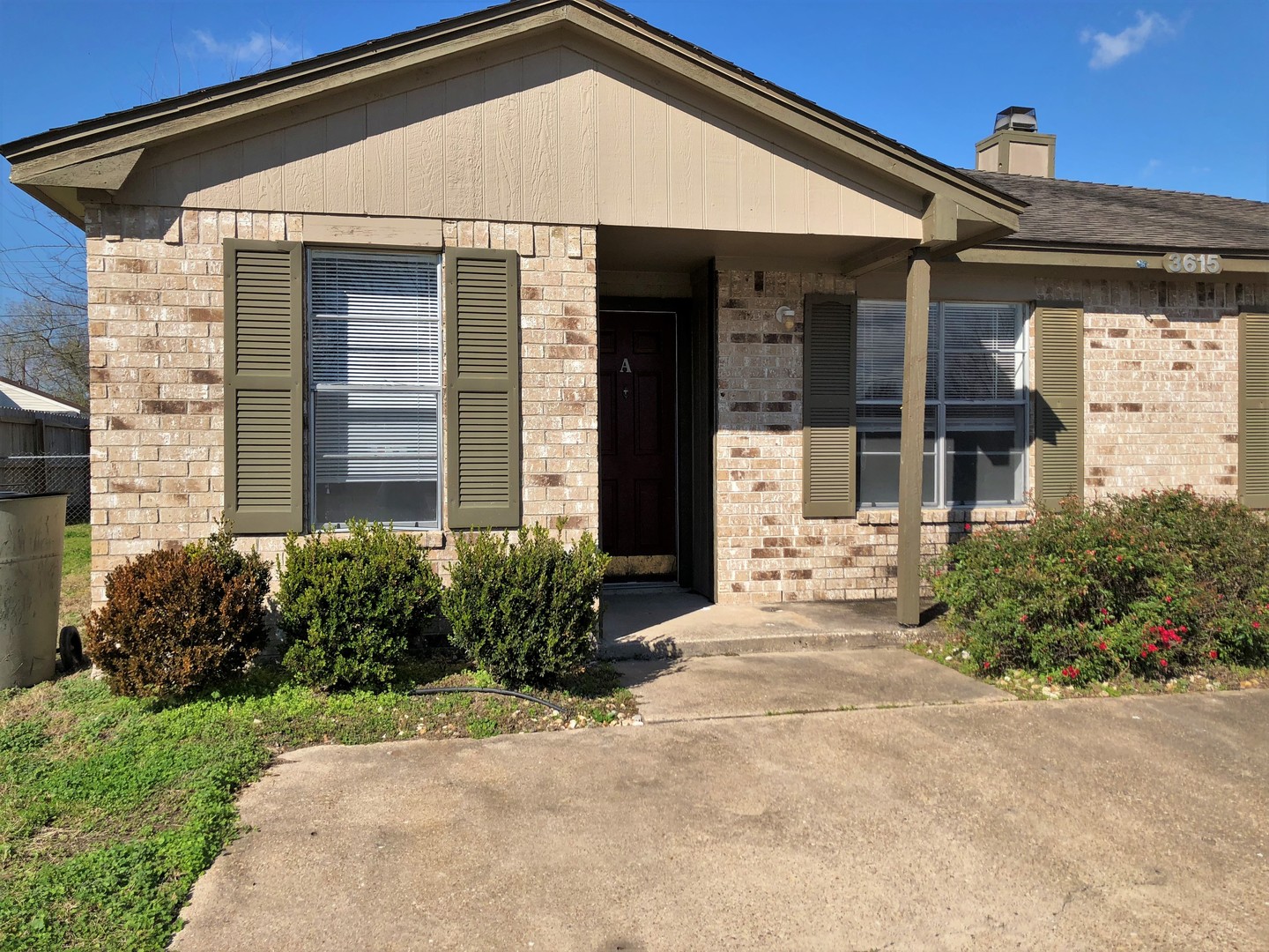 Bryan Apartment: 3615 Elliott