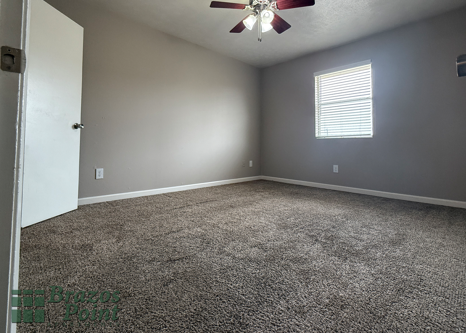 College Station Apartment: 2401 Welsh Ave