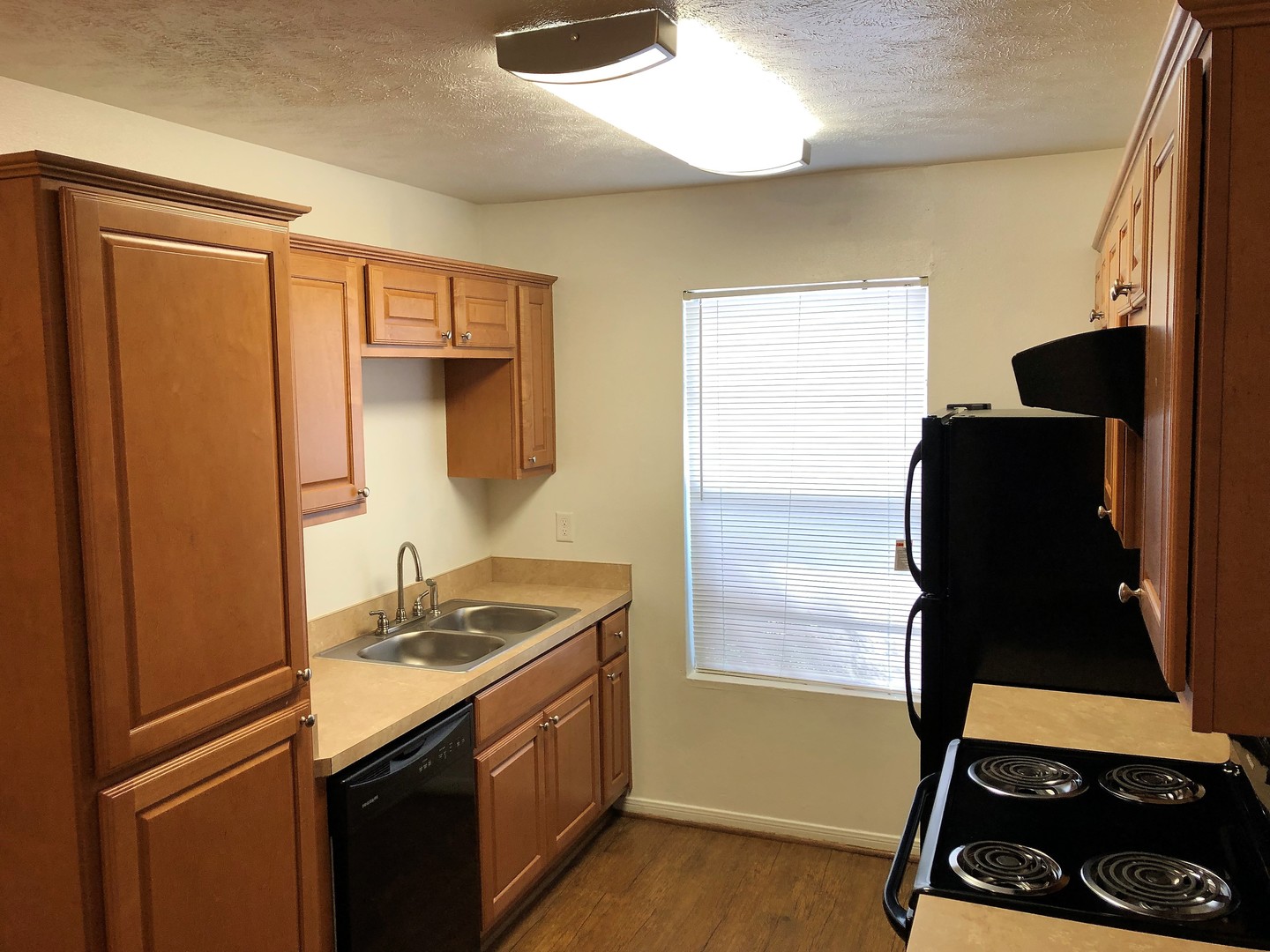 Bryan Multiplex: 3603 A Mahan