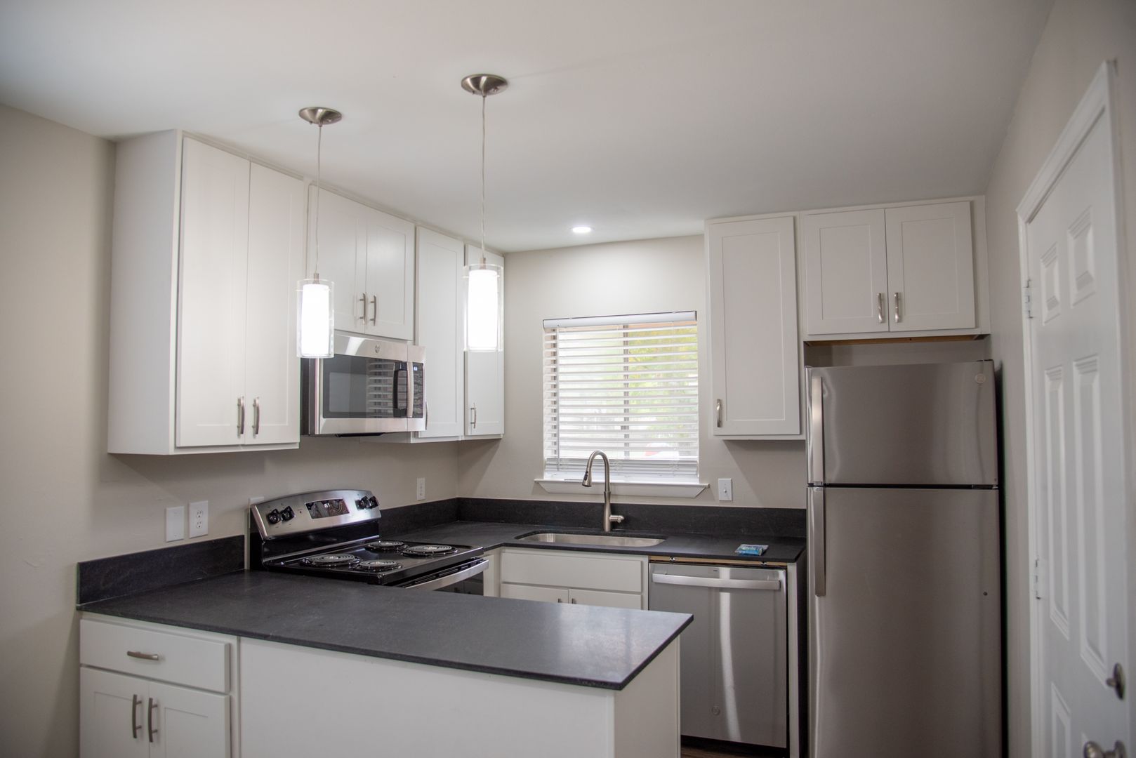 College Station Apartment: 1700 Trinity Place