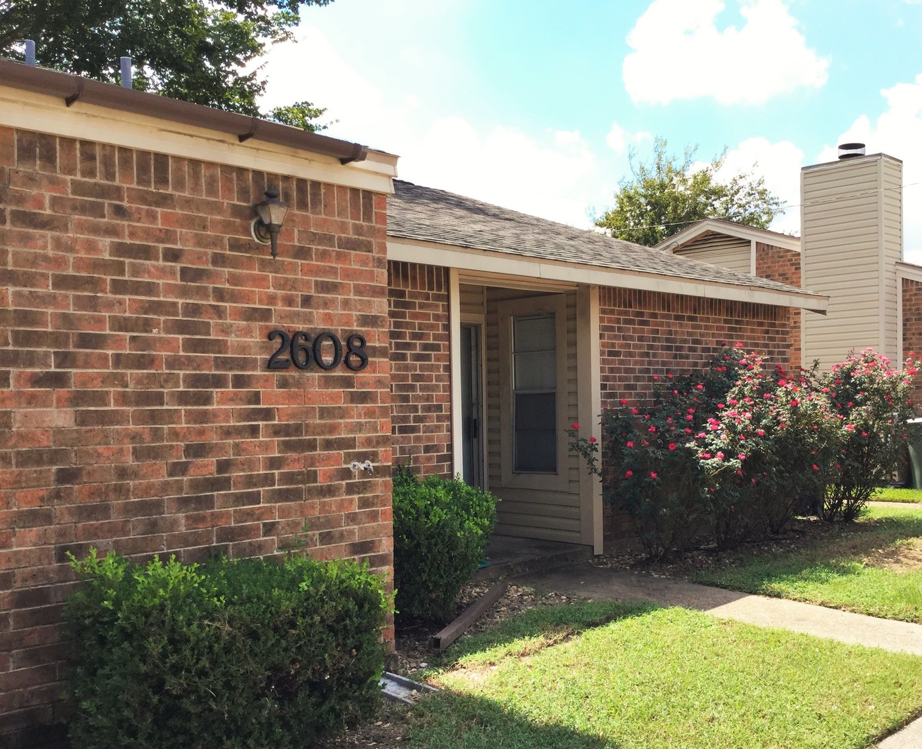 Bryan Apartment: 2608 Pecan Ridge