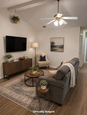 Freshly Renovated 3 Bed / 3 Bath Duplex Minutes from Texas A&M – photo 1