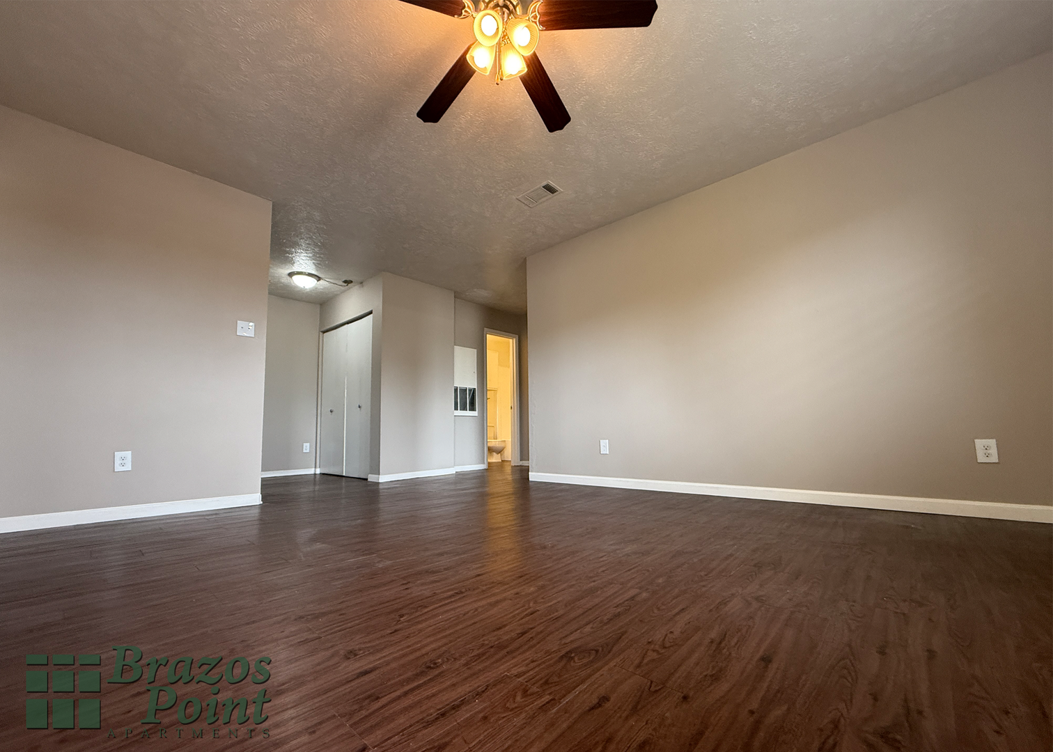 College Station Apartment: 2401 Welsh Ave