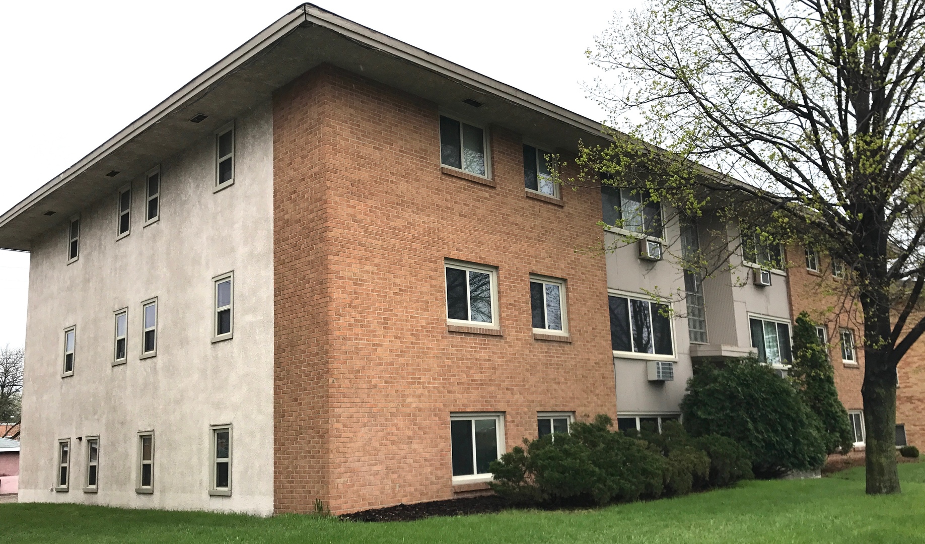 Richfield Apartment: 7501 - 7515 Penn Avenue