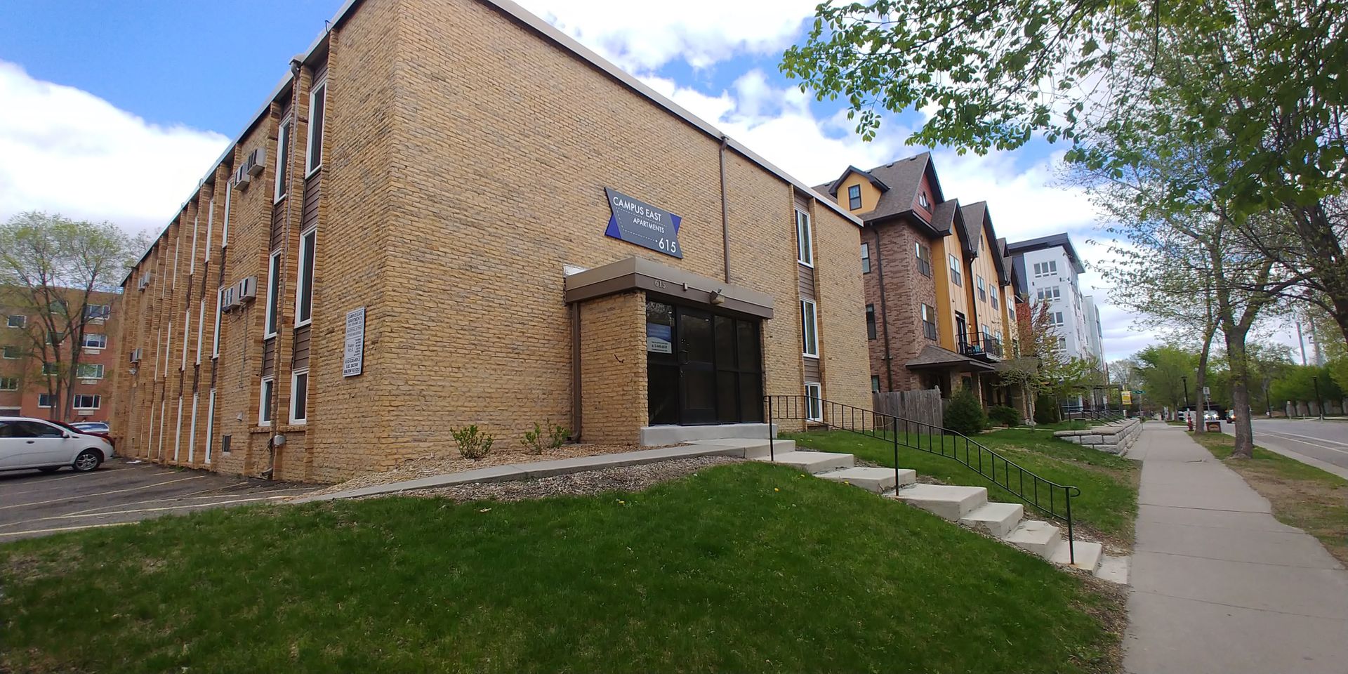 Minneapolis Apartment: 615 15th Avenue SE