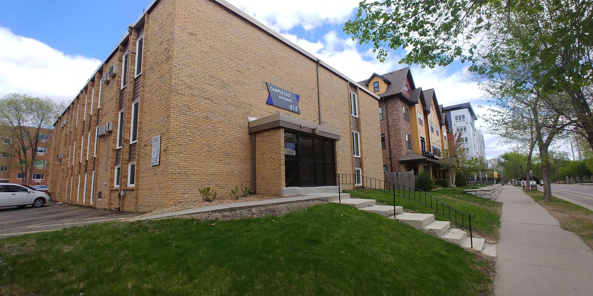 Minneapolis Apartment: 615 15th Avenue SE