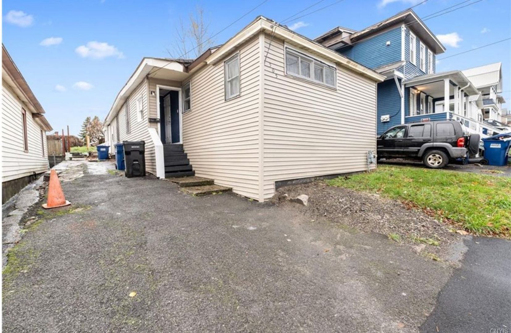 Syracuse Apartment: 505 Carbon St