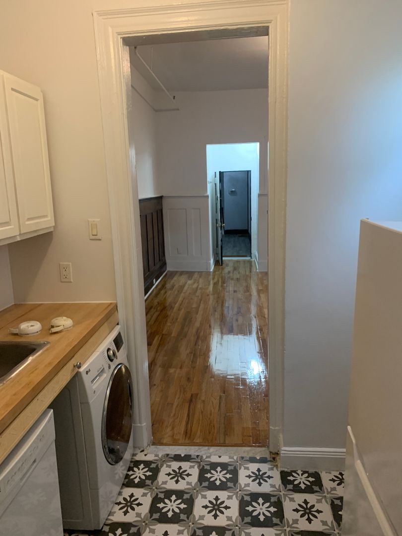 New York Apartment: 735 St. Nicholas Ave