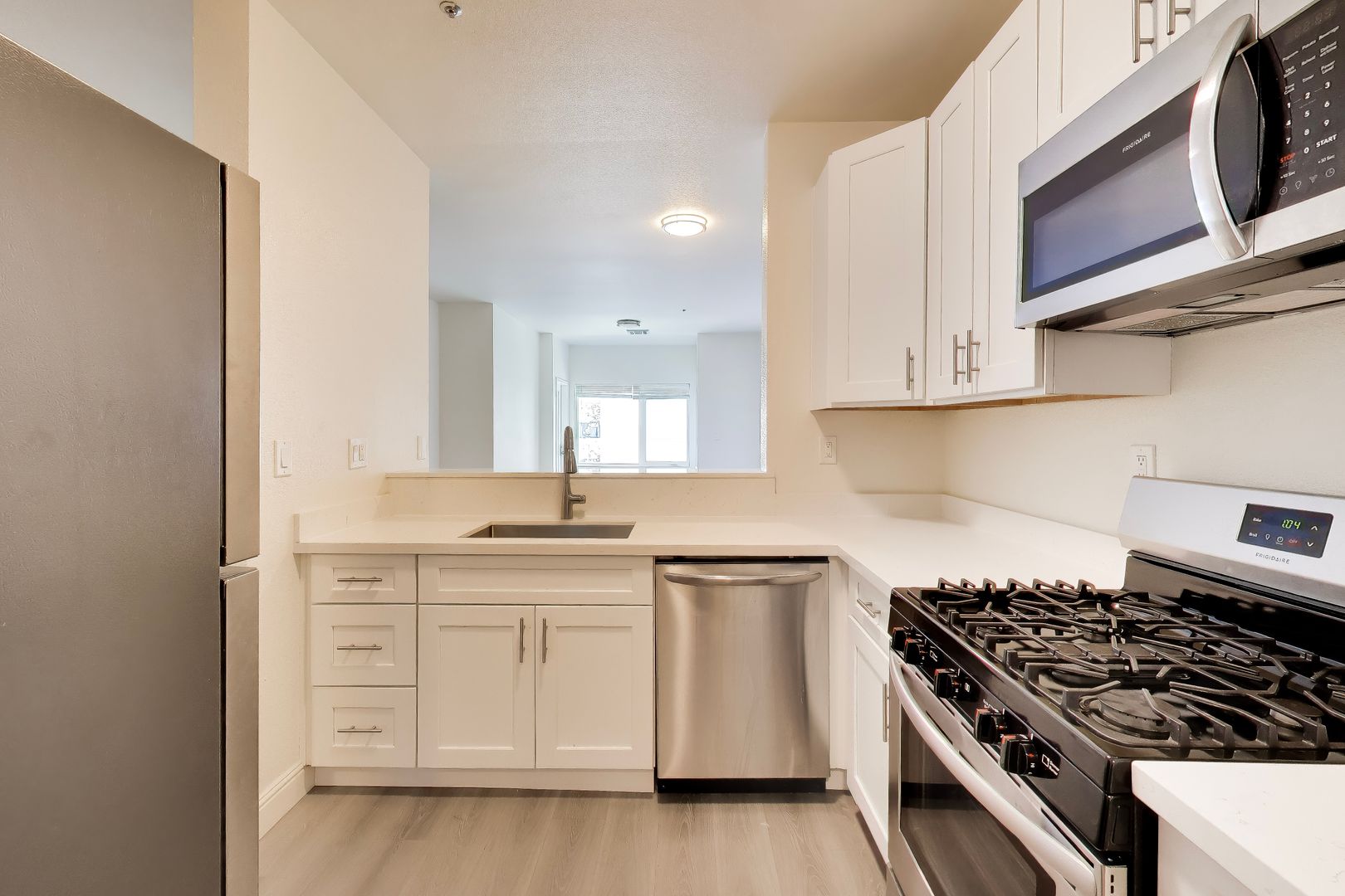 1524 1st Avenue - Main Image