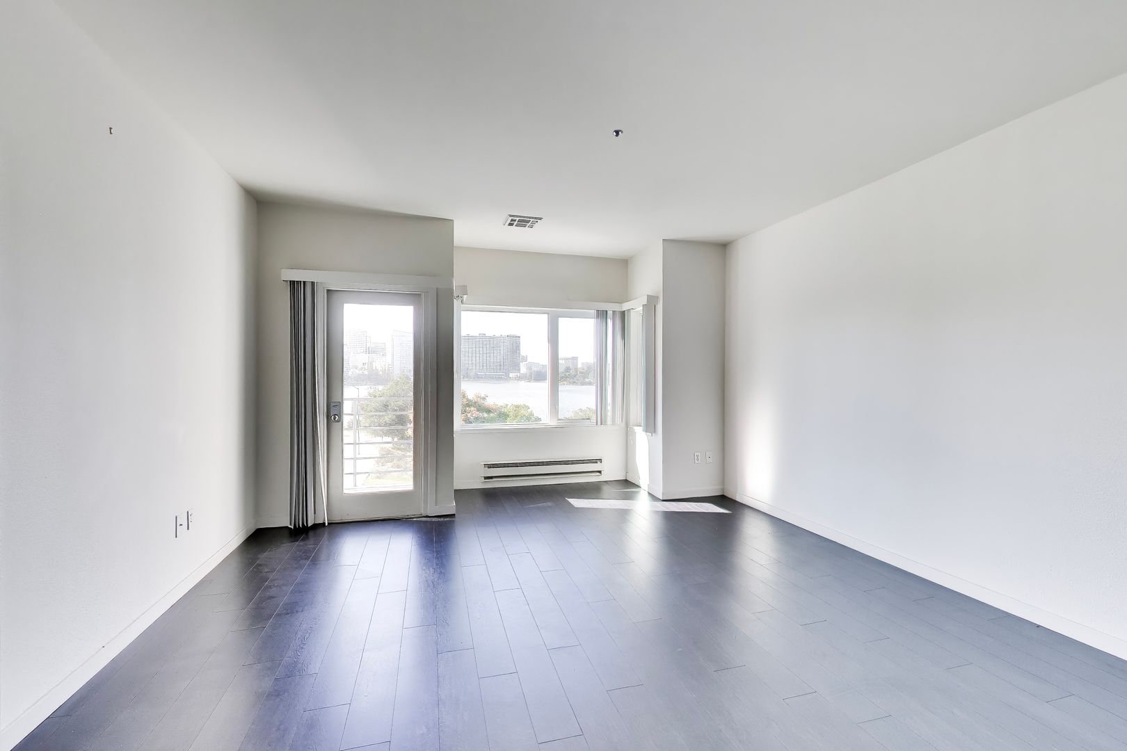 1524 1st Avenue - Main Image