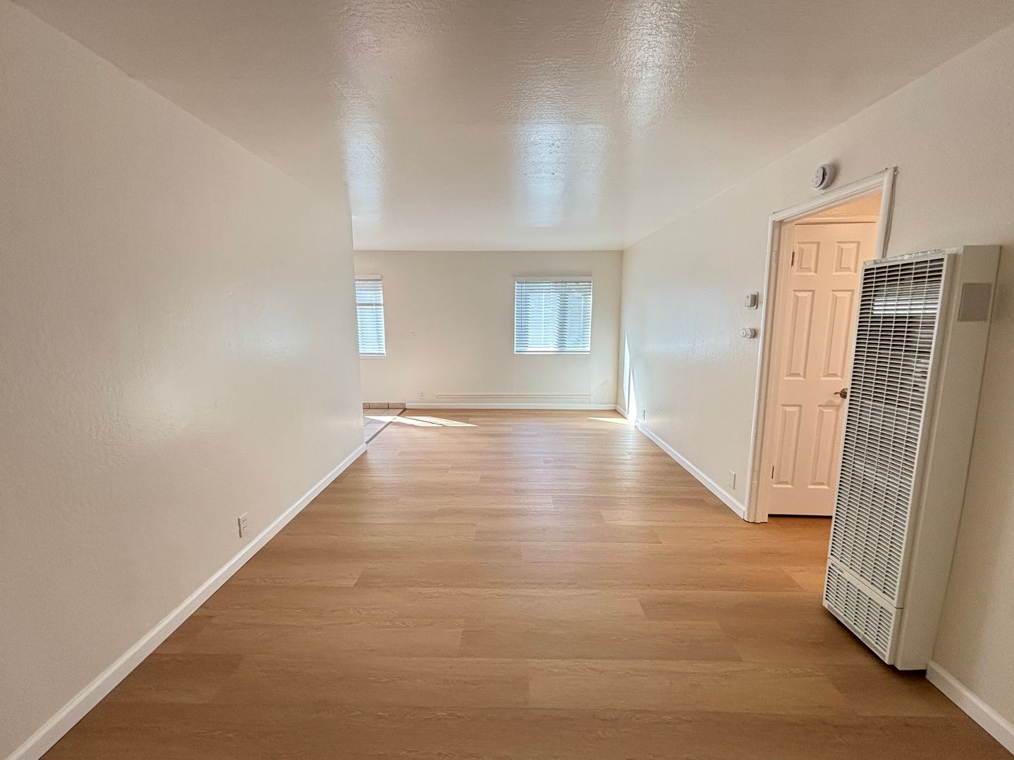 2223 Bonar Street - Main Image