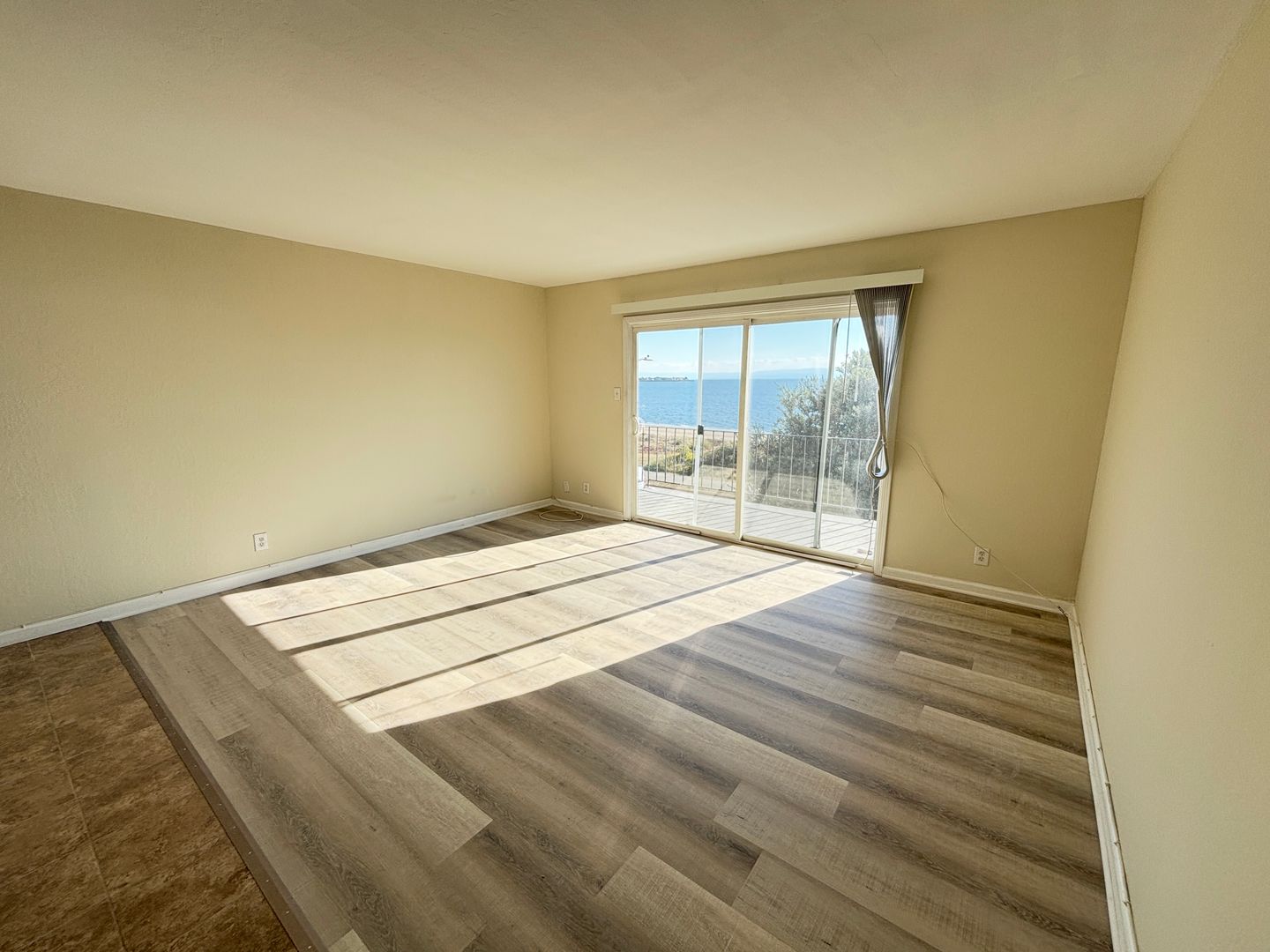 1705 Shoreline Drive - Main Image