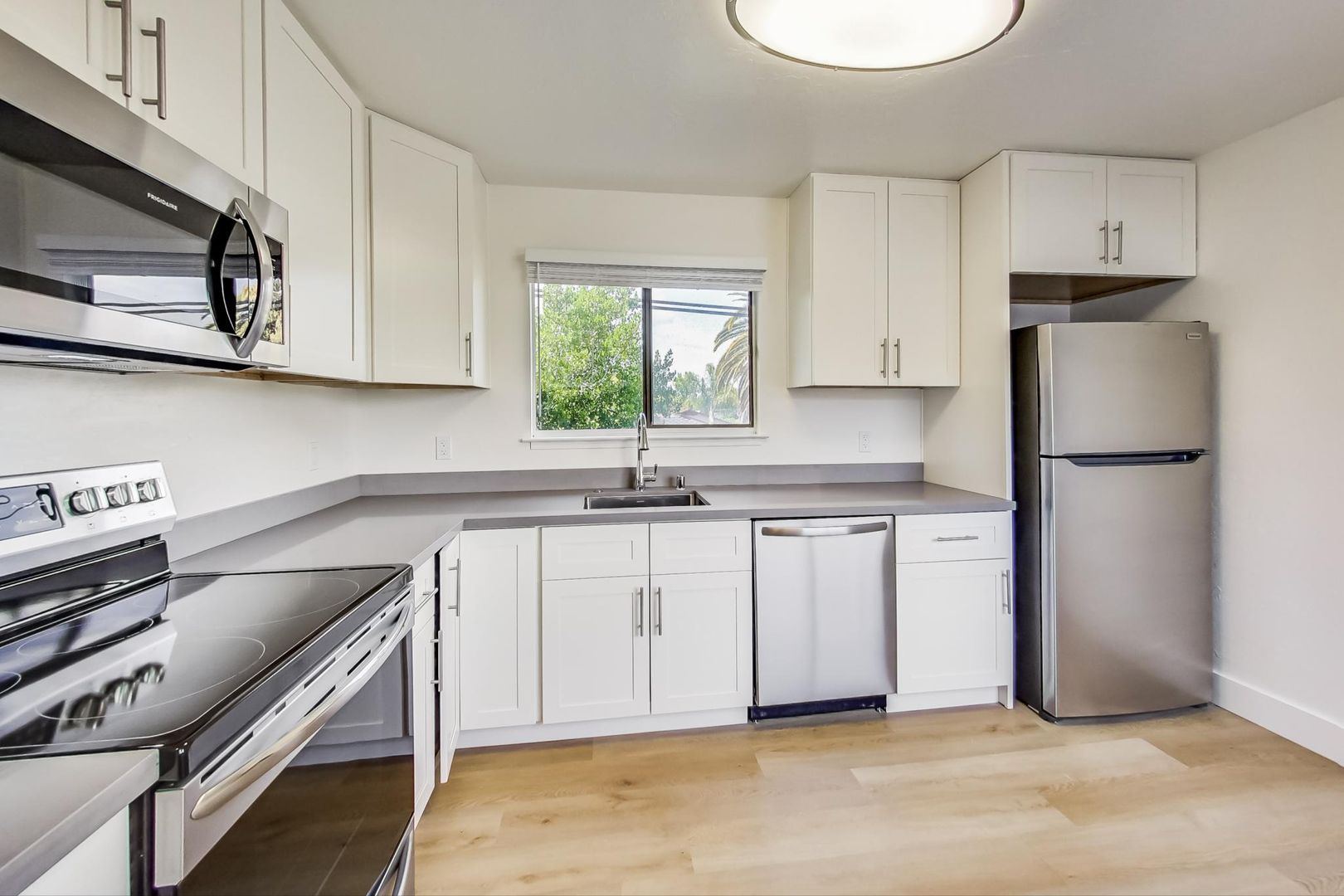 1709 Valota Road - Main Image