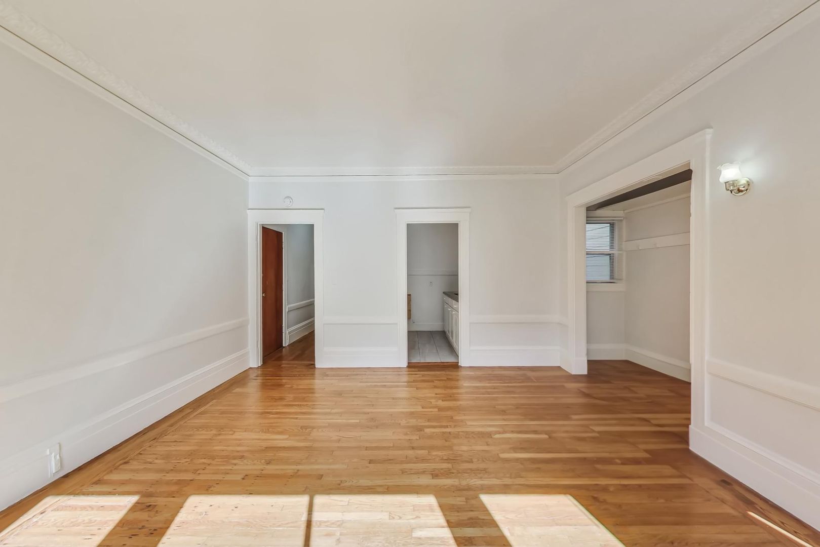 1434 Jackson Street - Main Image